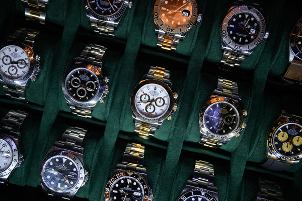 Marketing of the luxury watches brands