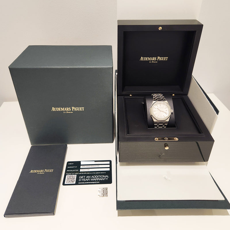 Audemars Piguet Royal Oak 15550ST.OO.1356ST.01 Silver Dial